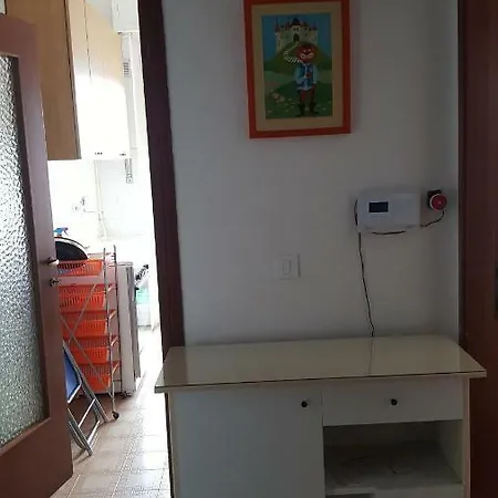 De Benedictis Ferruccio Apartman *