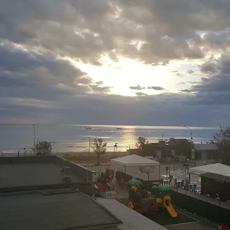 De Benedictis Ferruccio * Senigallia