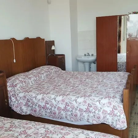 De Benedictis Ferruccio Apartman Senigallia